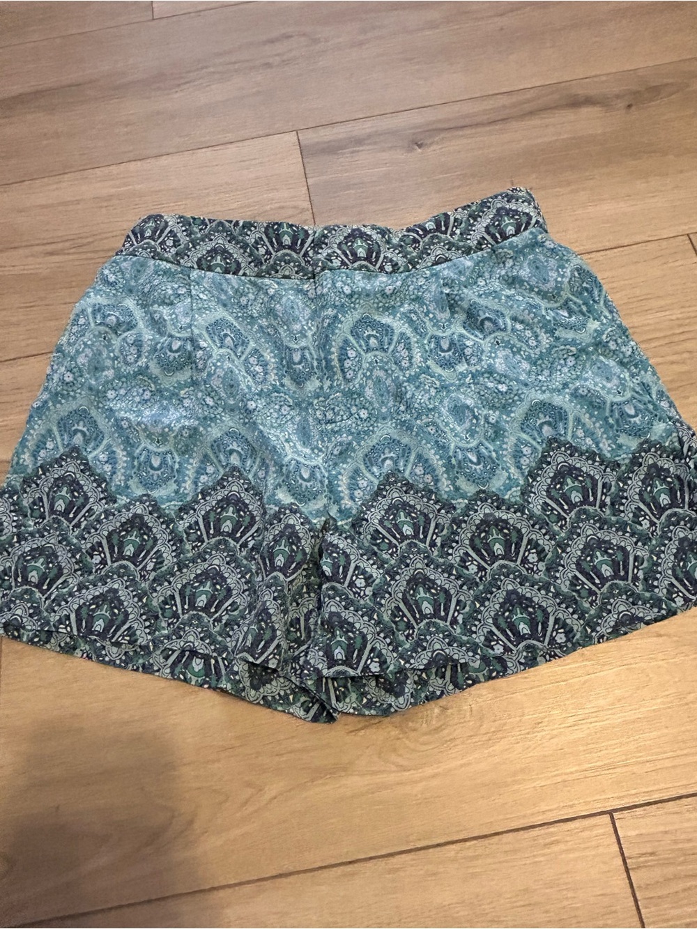 fresh Teal Paisley Print Skort